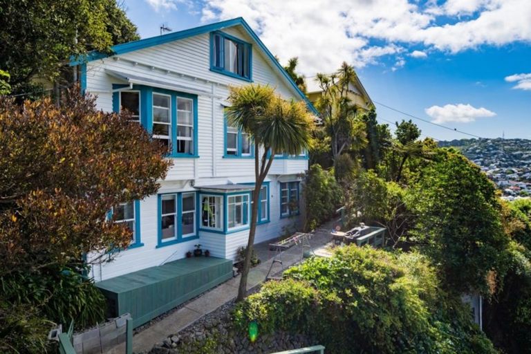 Photo of property in 78 Duncan Terrace, Kilbirnie, Wellington, 6022