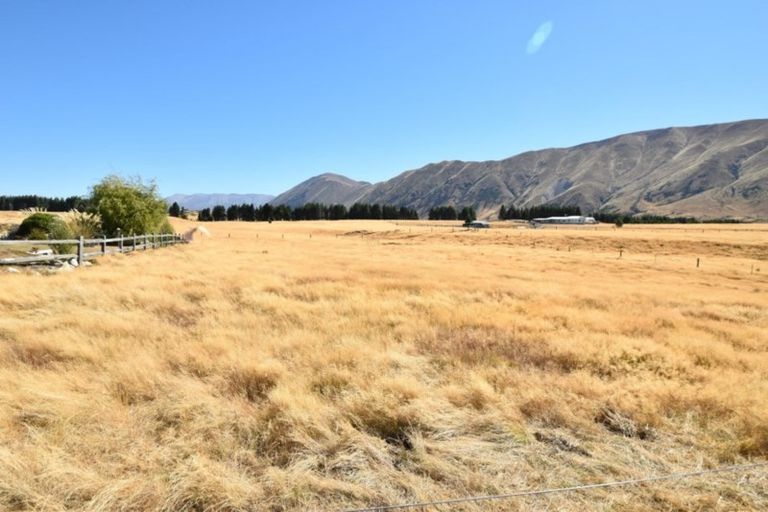 Photo of property in 261 Manuka Terrace, Ben Ohau, Twizel, 7999