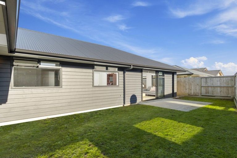 Photo of property in 32 Rotomanu Place, Pyes Pa, Tauranga, 3112