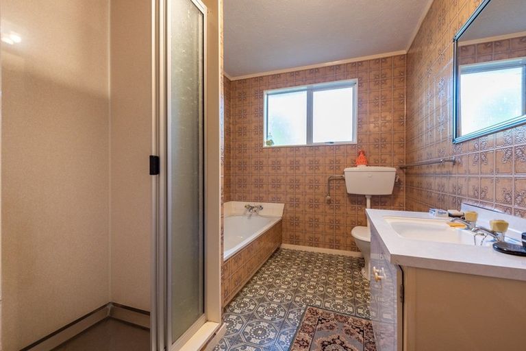 Photo of property in 6 Bandipur Terrace, Broadmeadows, Wellington, 6035