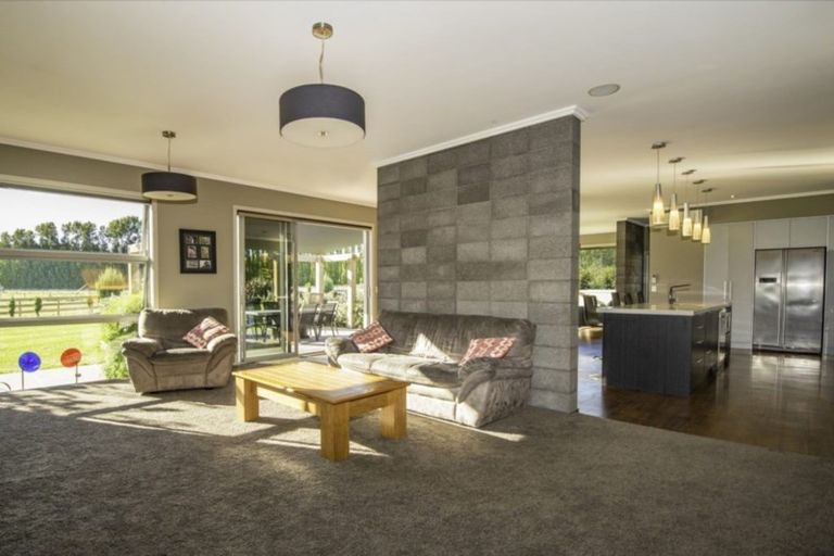 Photo of property in 25 Young Lane, Clyde, Alexandra, 9391