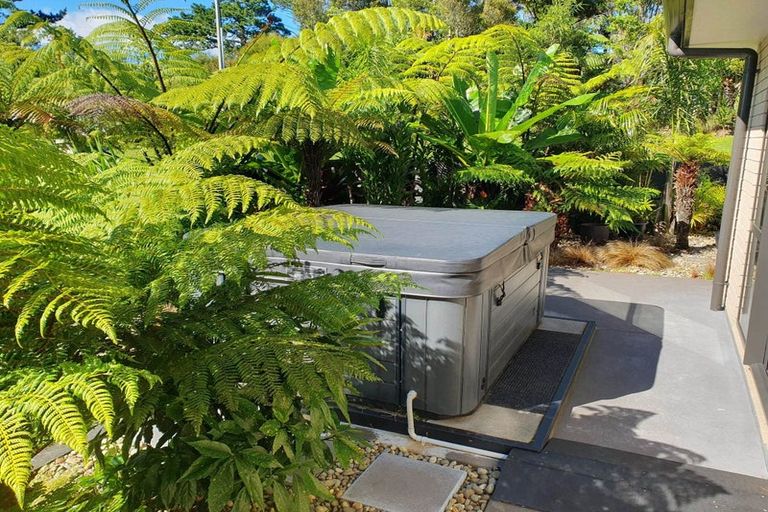 Photo of property in 1225 Frankley Road, Hurworth, New Plymouth, 4371