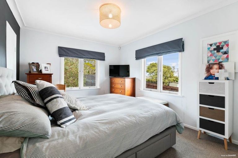 Photo of property in 462 Whangaparaoa Road, Stanmore Bay, Whangaparaoa, 0932