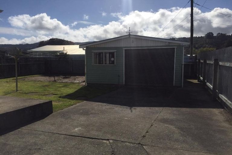 Photo of property in 129 Taita Drive, Avalon, Lower Hutt, 5011