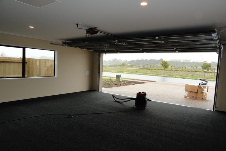 Photo of property in 25 Landing Drive, Pyes Pa, Tauranga, 3112