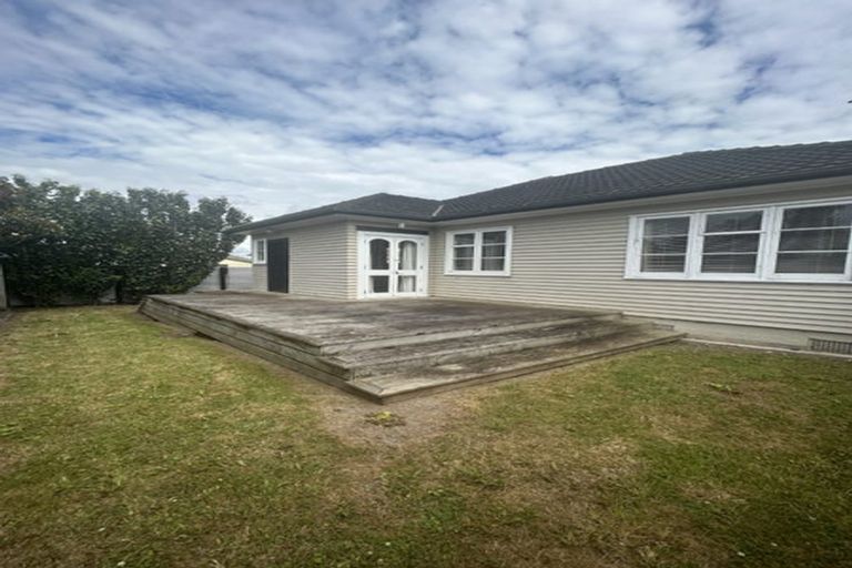Photo of property in 530 Featherston Street, Roslyn, Palmerston North, 4414