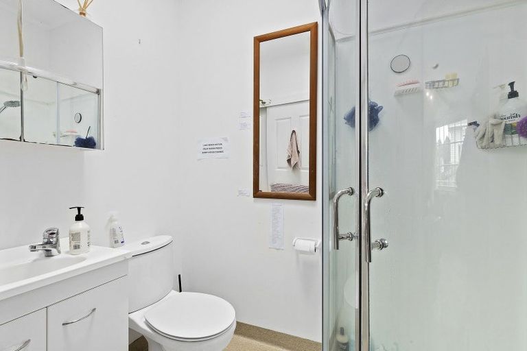 Photo of property in 2 Caprera Street, Melrose, Wellington, 6023