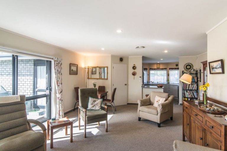 Photo of property in 91 Makarini Street, Paraparaumu, 5032