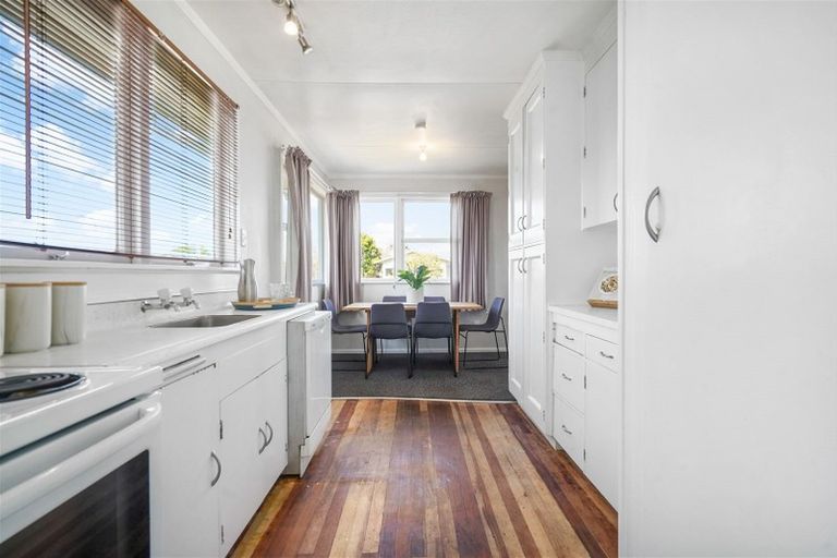 Photo of property in 40 Lilac Street, Melville, Hamilton, 3206