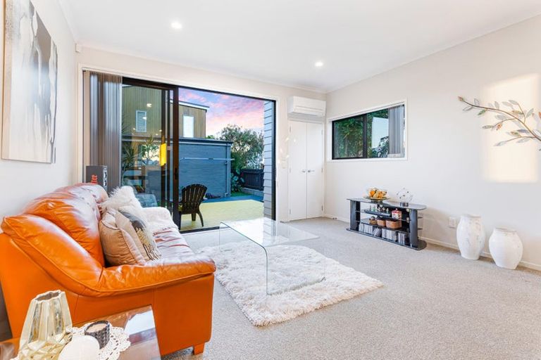 Photo of property in 34 Squadron Drive, Hobsonville, Auckland, 0616