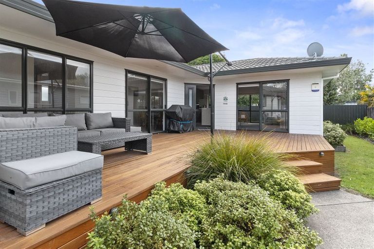Photo of property in 207b The Square, Whangamata, 3620