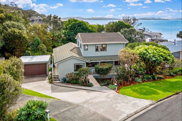 Photo of property in 53 Deerness Crescent, Algies Bay, Warkworth, 0920