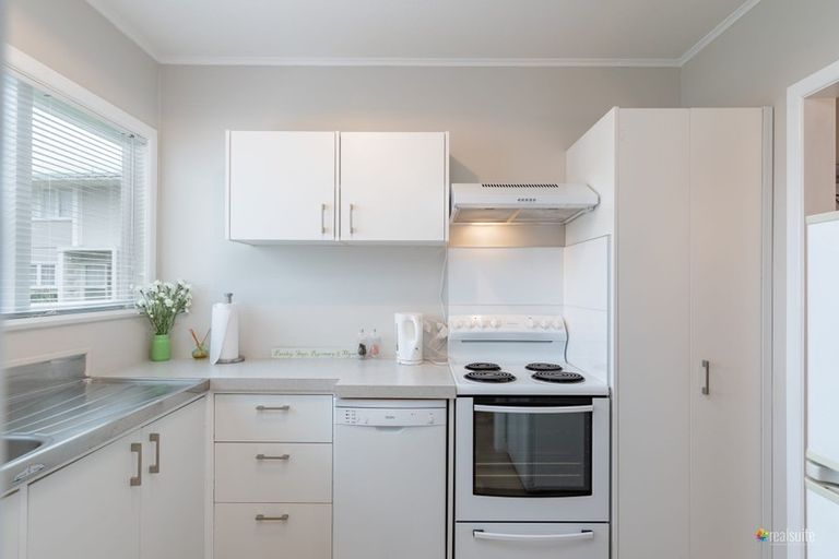 Photo of property in 6/6-8 Keys Street, Elderslea, Upper Hutt, 5018