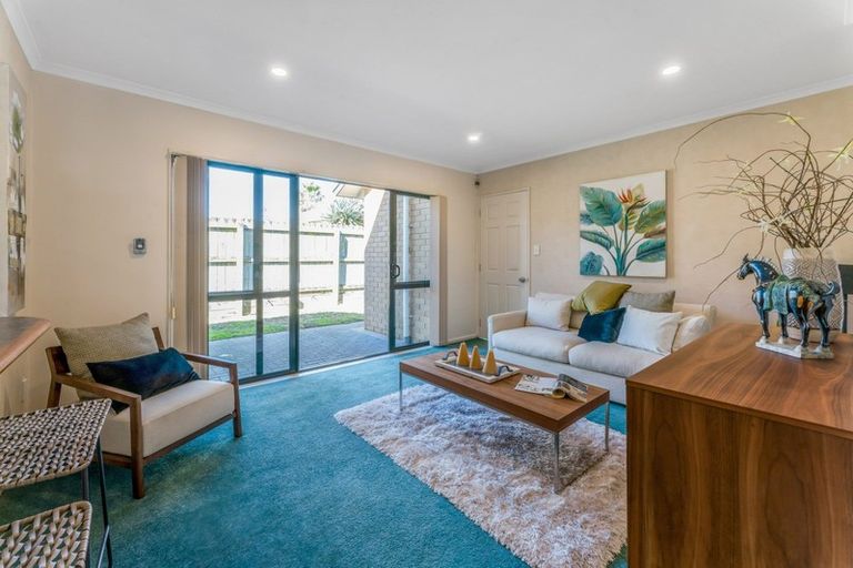 Photo of property in 19 Shankill Place, East Tamaki, Auckland, 2013