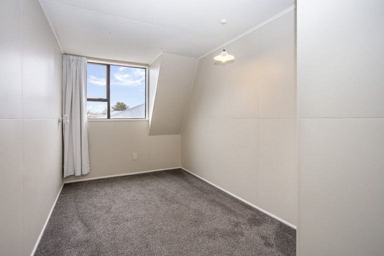 Photo of property in 3/43 Brockworth Place, Riccarton, Christchurch, 8011