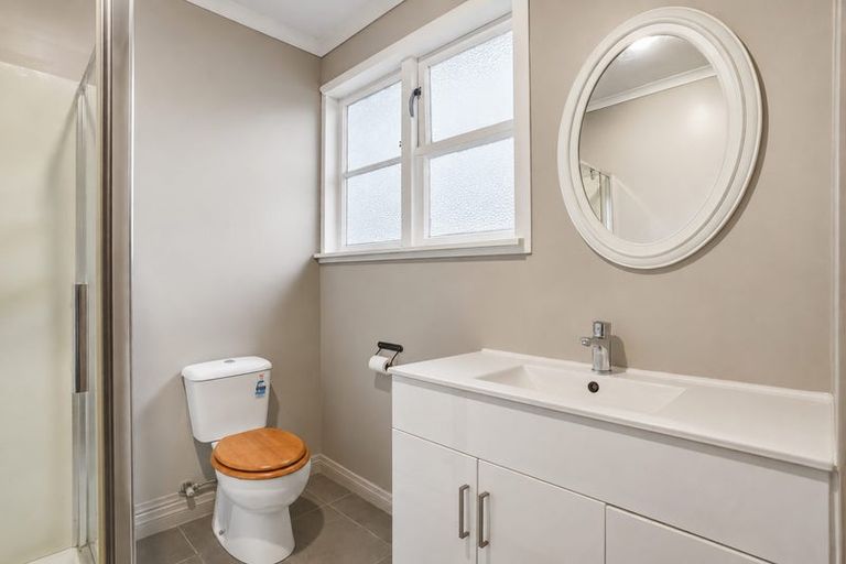 Photo of property in 10 Derby Street, Green Island, Dunedin, 9018