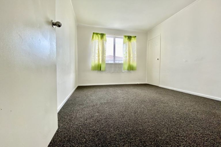Photo of property in 5 Dissmeyer Drive, Clover Park, Auckland, 2019