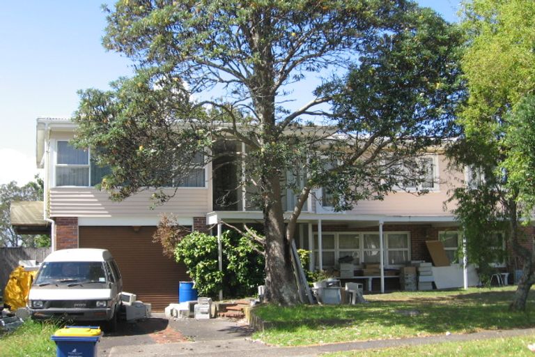 Photo of property in 43 Queen Mary Avenue, New Lynn, Auckland, 0600