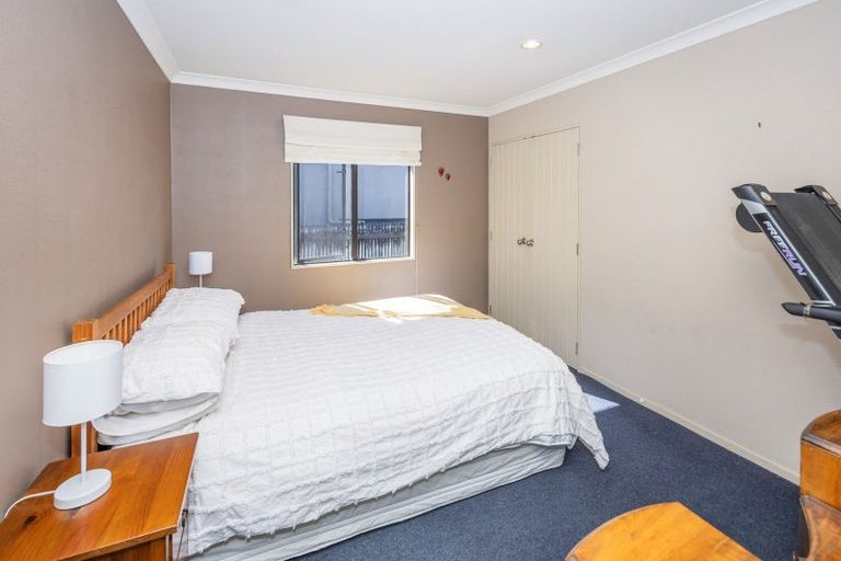 Photo of property in 37 Bramley Drive, Rototuna, Hamilton, 3210