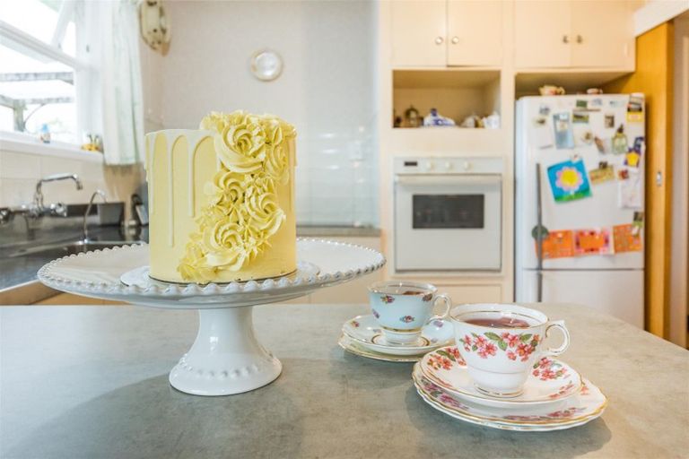 Photo of property in 6 Dalrymple Place, Marton, 4710