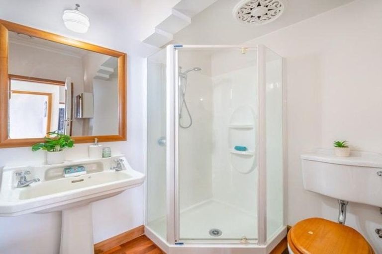 Photo of property in 69 Norton Park Avenue, Fairfield, Lower Hutt, 5011