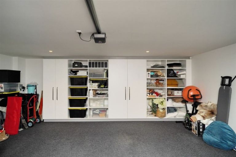 Photo of property in 89 Jeffreys Road, Fendalton, Christchurch, 8052