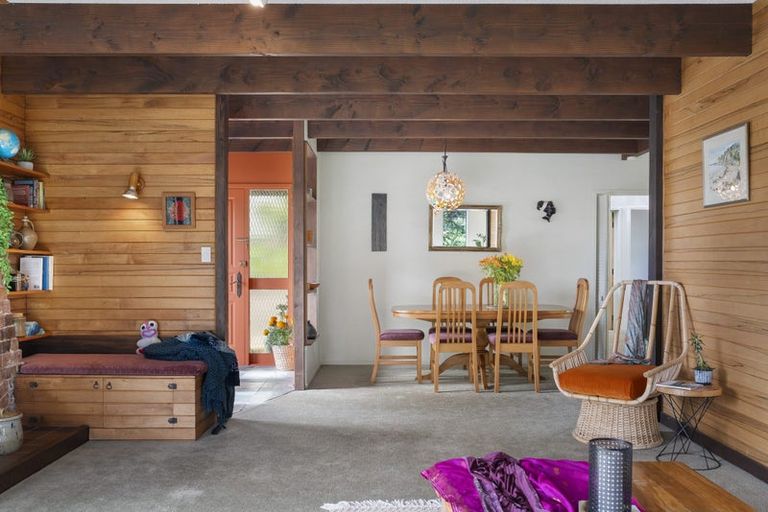 Photo of property in 14 Valley Road, Browns Bay, Auckland, 0630