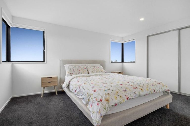 Photo of property in 1 Challow Court, Rolleston, 7615