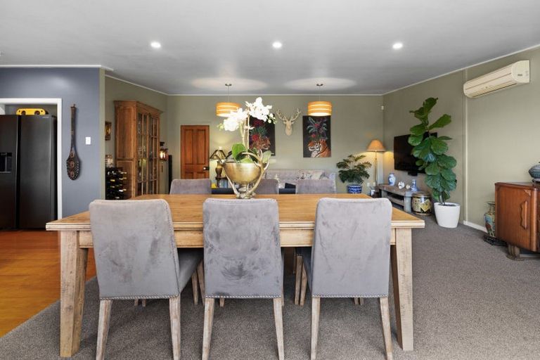 Photo of property in 14 Osier Road, Greenmeadows, Napier, 4112