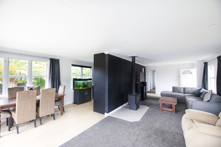 Photo of property in 24 Warwick Crescent, Taradale, Napier, 4112