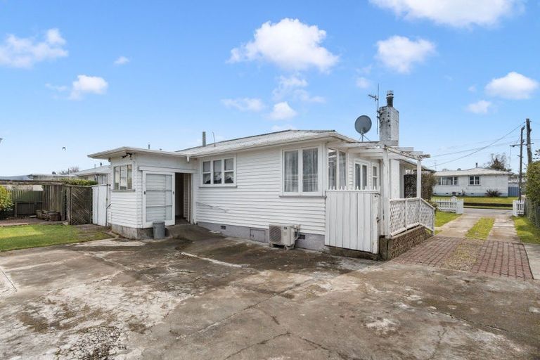 Photo of property in 23 Montgomery Place, Lansdowne, Masterton, 5810