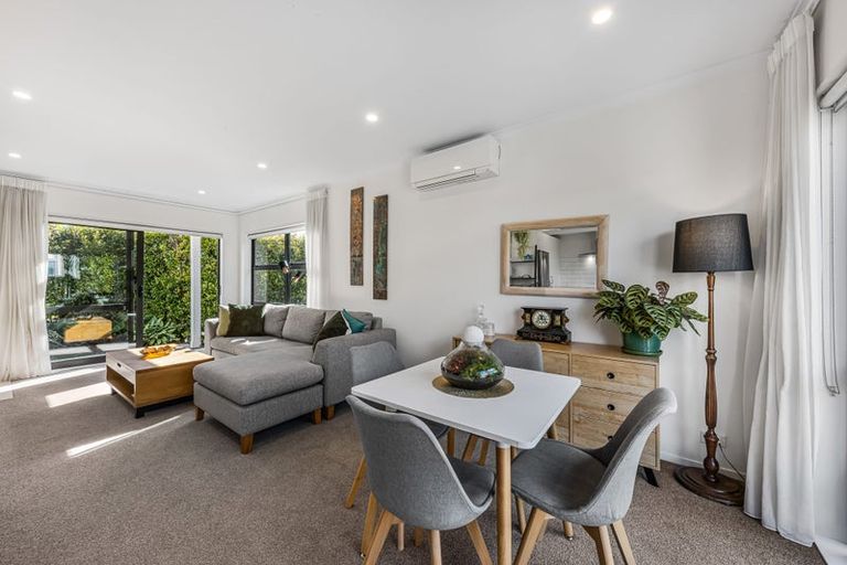 Photo of property in 58 Whenuapai Drive, Whenuapai, Auckland, 0618