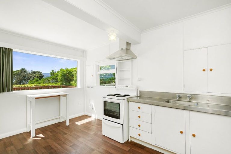 Photo of property in 116 Inglis Street, Seatoun, Wellington, 6022