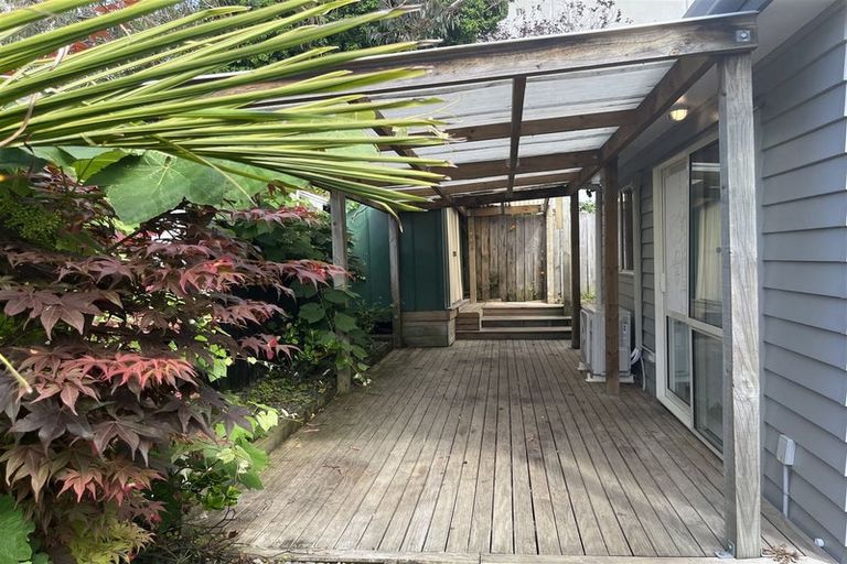 Photo of property in 36 Reelick Avenue, Pakuranga Heights, Auckland, 2010