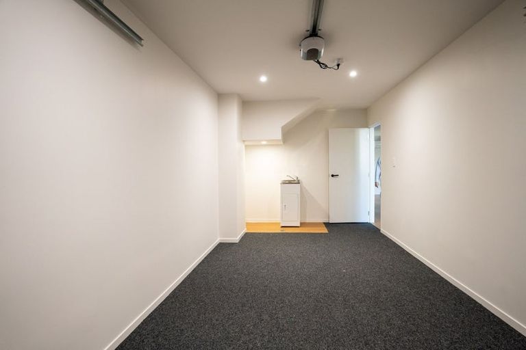 Photo of property in 16 Rangimarie Close, Opaheke, Papakura, 2113