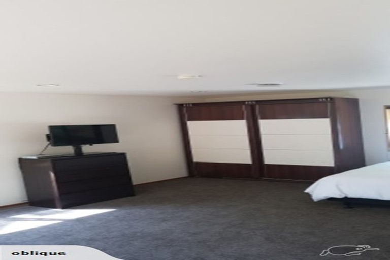 Photo of property in 1/29 John Court Street, Birkenhead, Auckland, 0626