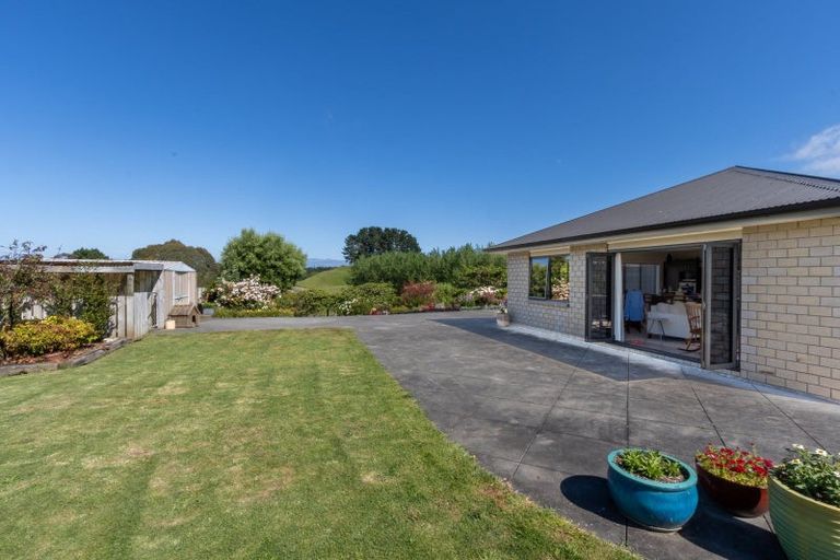 Photo of property in 205 Taylors Road, Otaki, 5583