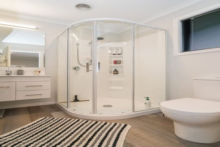 Photo of property in 13 Smiley Place, Mosgiel, 9024