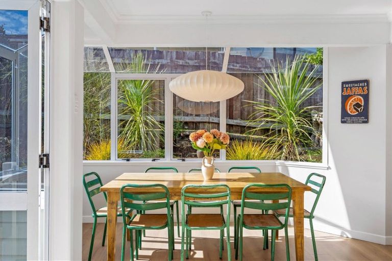 Photo of property in 6 Jessie Street, Parahaki, Whangarei, 0112