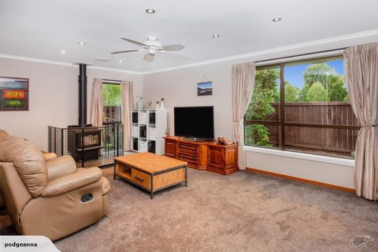 Photo of property in 68 Rangiora Woodend Road, Woodend, 7610