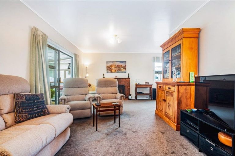 Photo of property in 2a Montgomery Avenue, Onerahi, Whangarei, 0110
