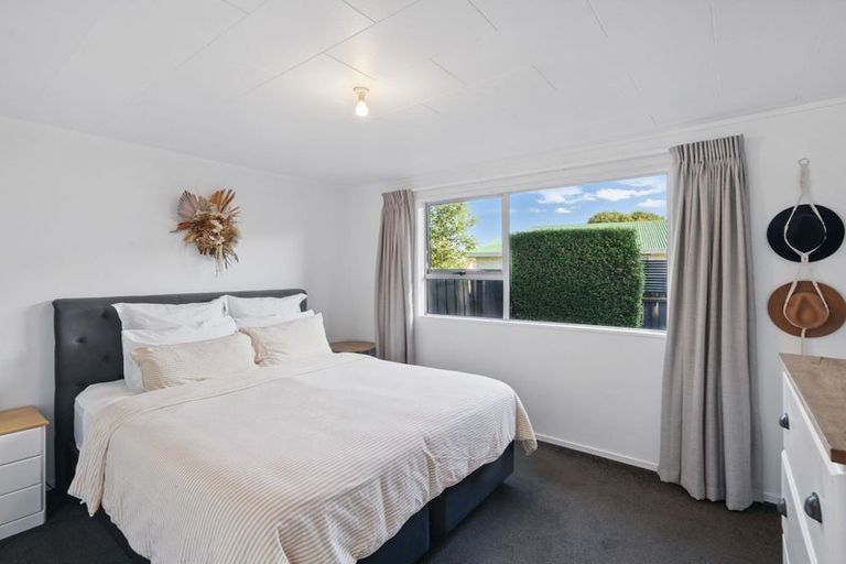 Photo of property in 50 Vanguard Drive, Broomfield, Christchurch, 8042