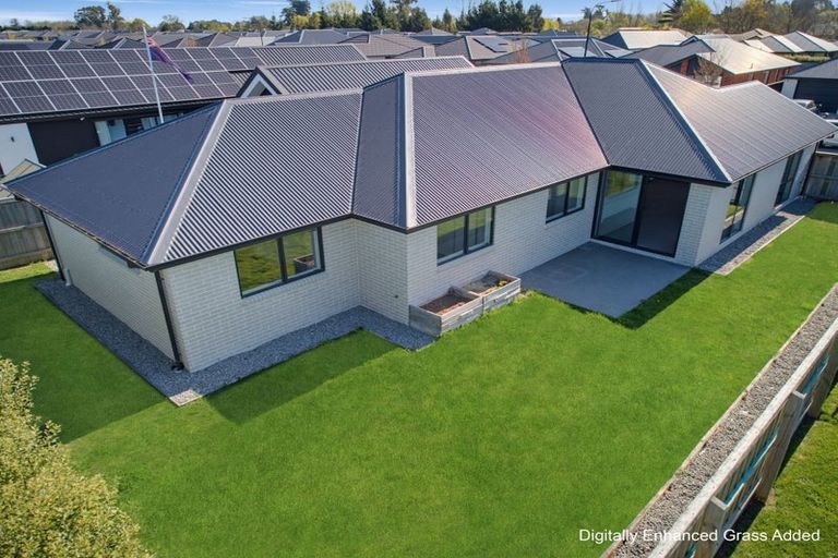 Photo of property in 13 Quinn Crescent, Woodend, 7610