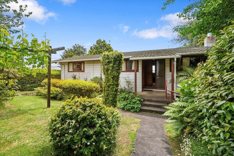 Photo of property in 19 Exeter Place, Tihiotonga, Rotorua, 3015