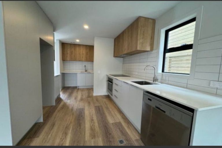 Photo of property in 87 Te Ara O Papatahi, Wainuiomata, Lower Hutt, 5014