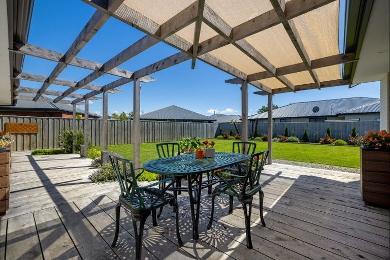 Photo of property in 2 Deans Place, Amberley, 7410