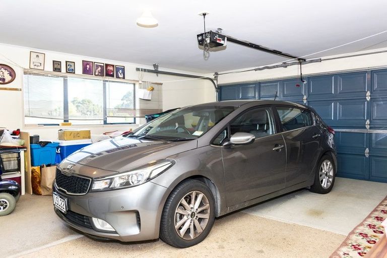 Photo of property in 32 Dillon Drive, Bell Block, New Plymouth, 4312