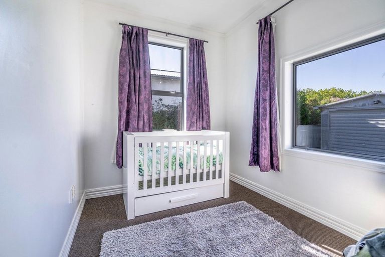 Photo of property in 31 Lowe Street, Avenal, Invercargill, 9810