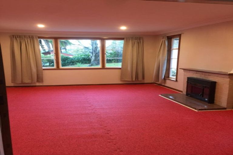 Photo of property in 24 Gloucester Street, Silverstream, Upper Hutt, 5019