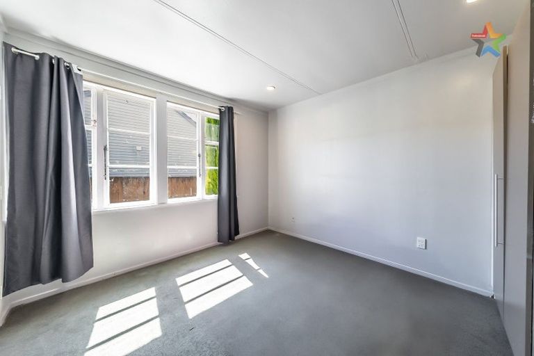 Photo of property in 25 Petherick Street, Taita, Lower Hutt, 5011